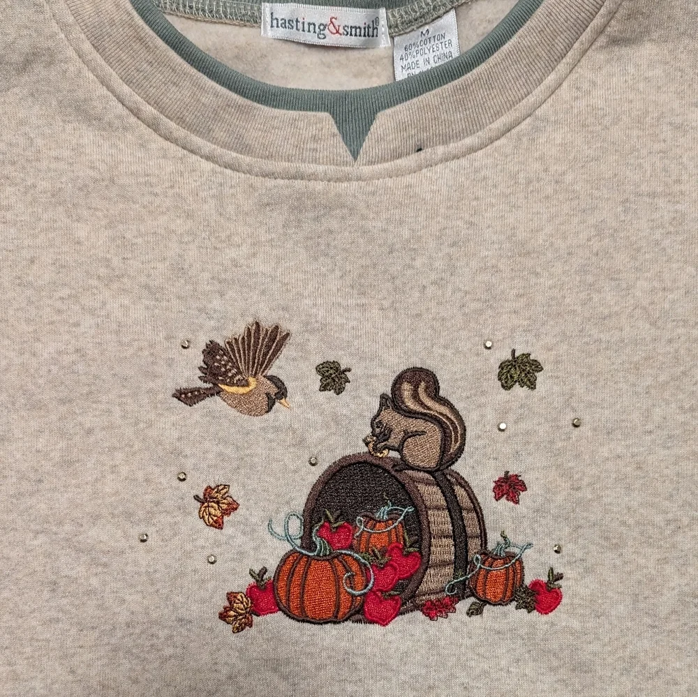 Embroidered Fall Double Collar Crewneck Sweater Women's Medium Grannie Core - Picture 2 of 4